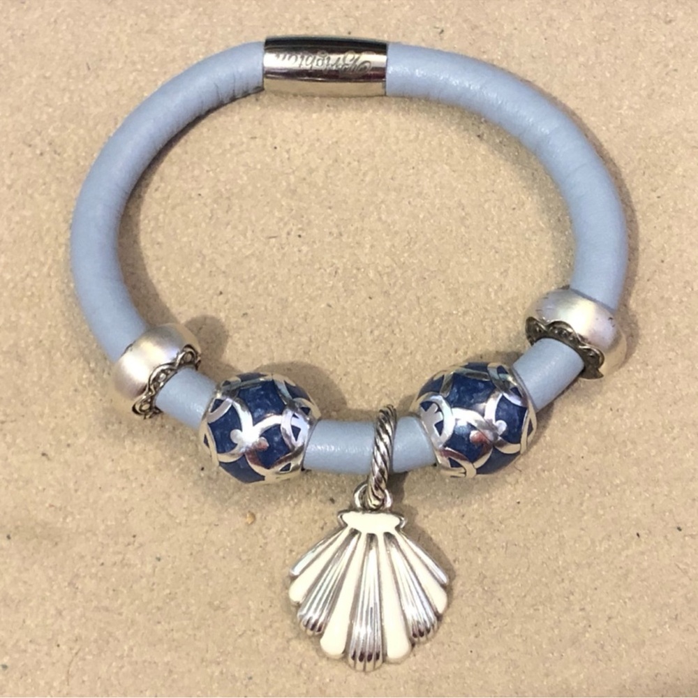 Brighton Woodstock Single bracelet Light blue smooth leather Holds beads, charms - Picture 4 of 8